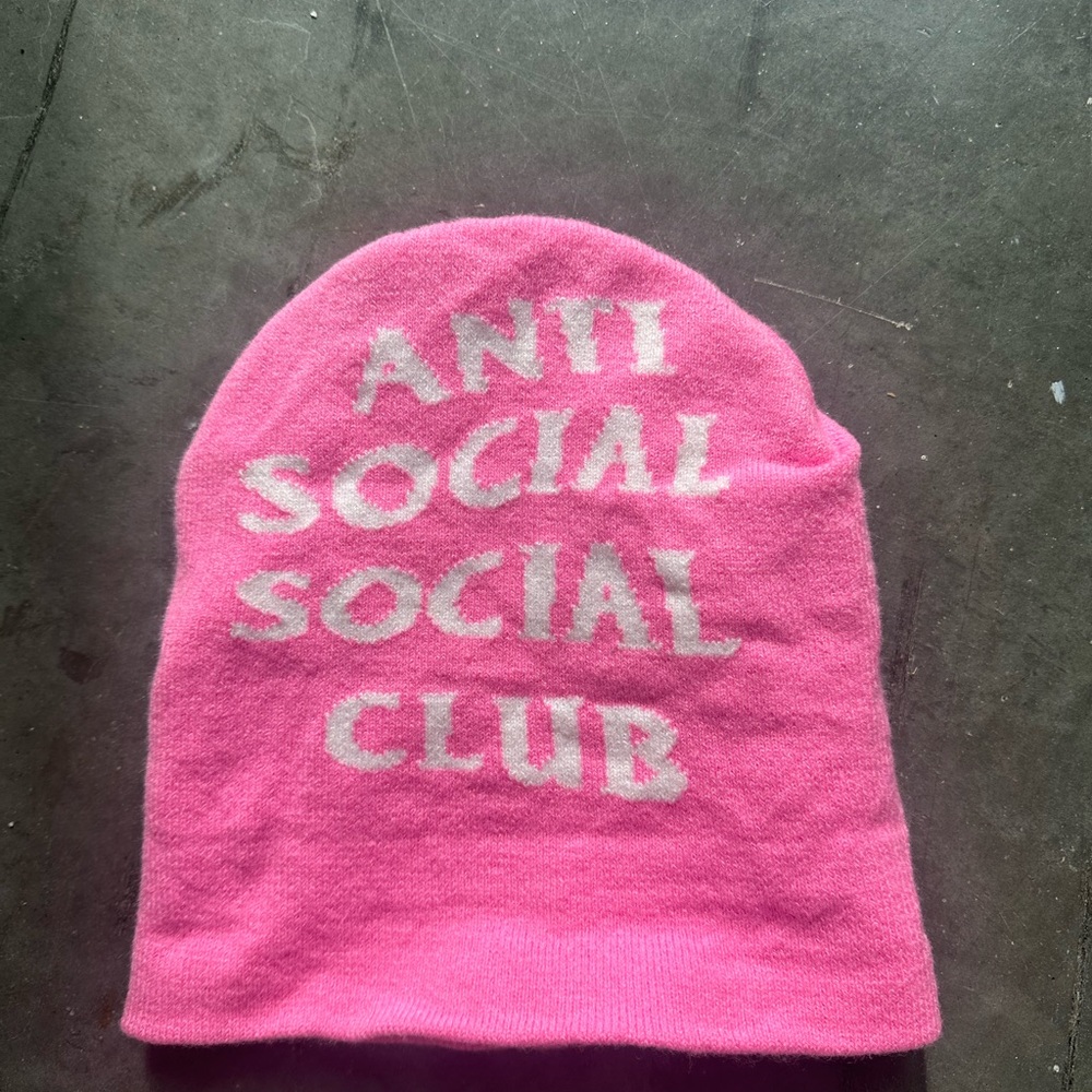 anti social social club assc beanie logo pink hat